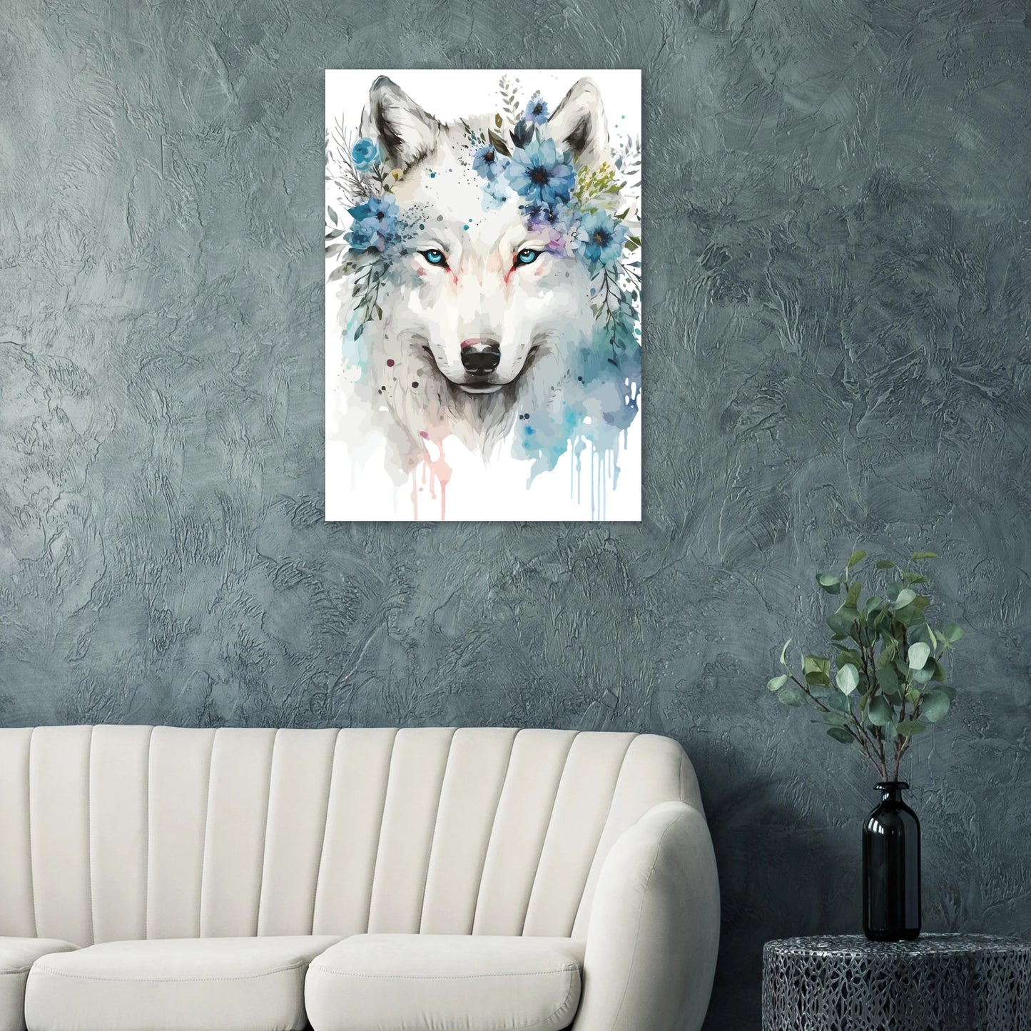 Cadre aluminium impression loup accroché dans un salon gris